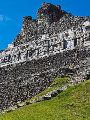Xunantunich belize Xunantunich belize