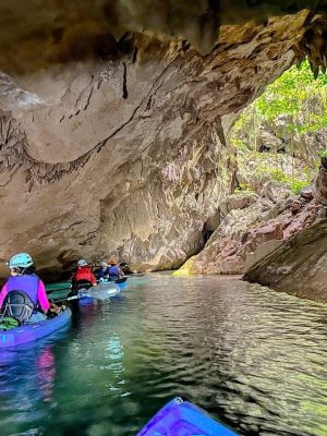 cave kayaking (4) cave kayaking (4)